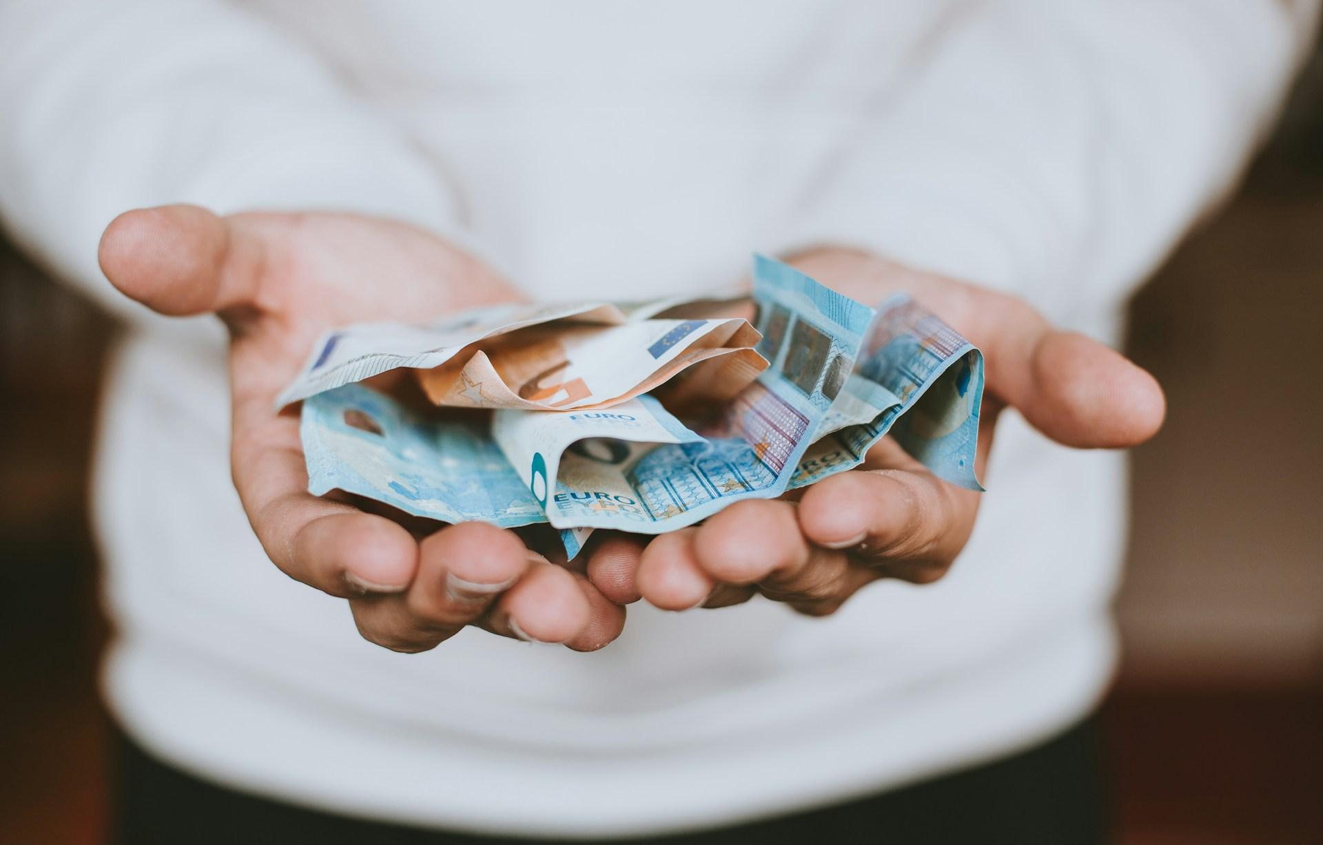 Anticipazioni sui Mutui: La BCE Valuta l'Opzione di Ridurre i Tassi da Aprile 2024